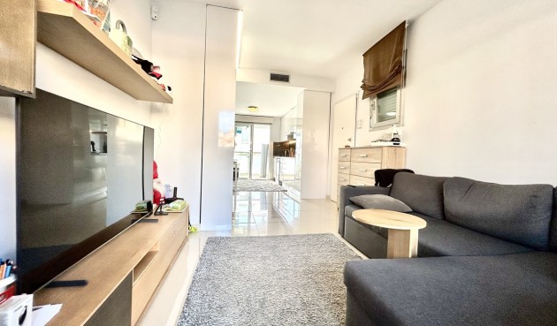 Resale - Apartment -
Punta Prima - Costa Blanca