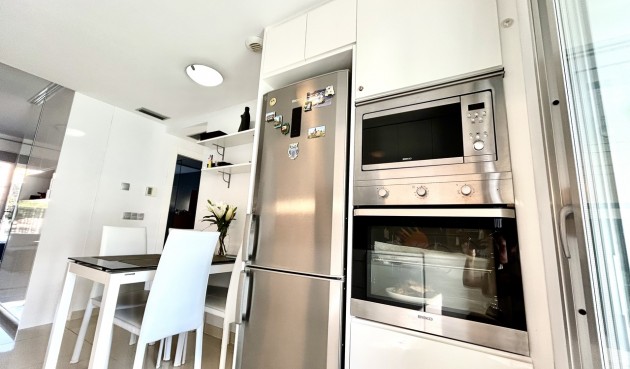 Resale - Apartment -
Punta Prima - Costa Blanca