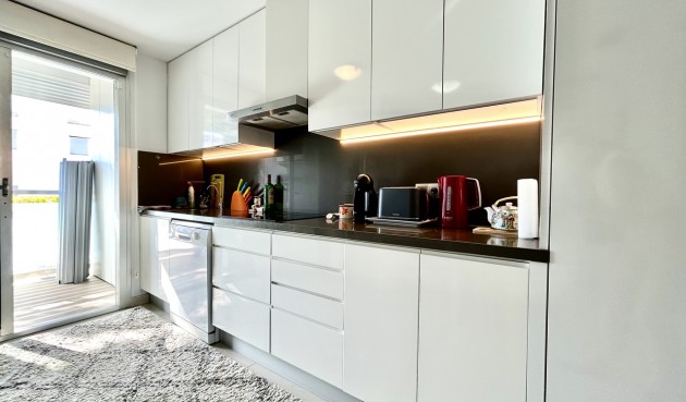 Resale - Apartment -
Punta Prima - Costa Blanca