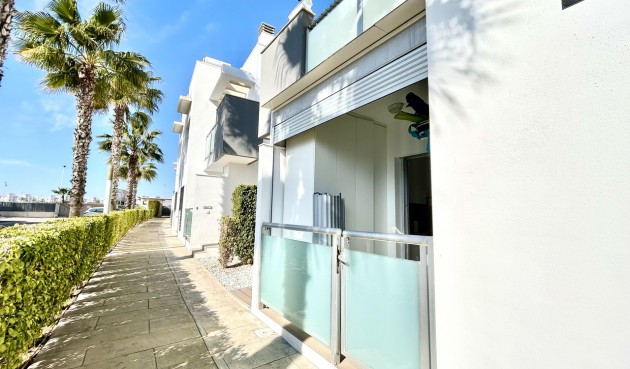 Resale - Apartment -
Punta Prima - Costa Blanca