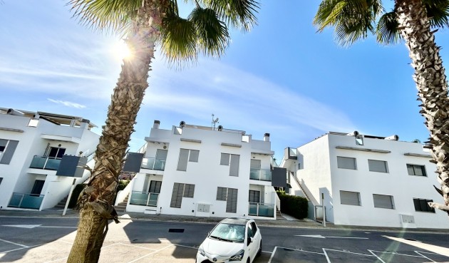 Resale - Apartment -
Punta Prima - Costa Blanca