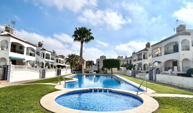 Reventa - Apartment -
Villamartin - Costa Blanca