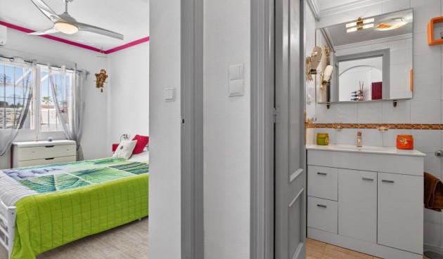 Återförsäljning - Apartment -
Orihuela Costa - Costa Blanca