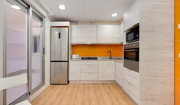 Återförsäljning - Apartment -
Torrevieja - Acequion