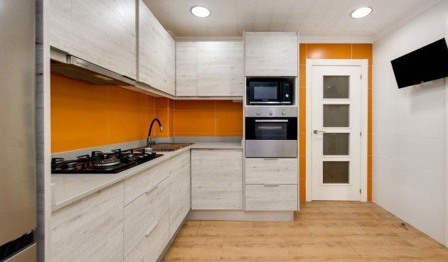 Återförsäljning - Apartment -
Torrevieja - Acequion