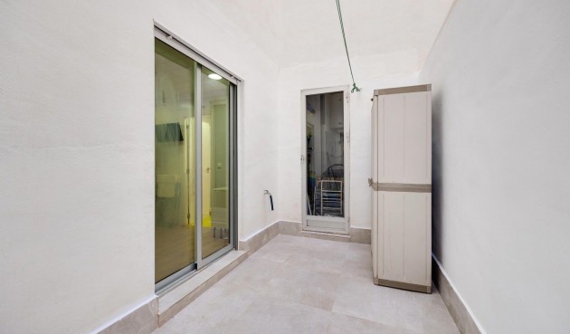 Återförsäljning - Apartment -
Torrevieja - Acequion