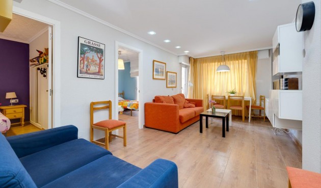 Återförsäljning - Apartment -
Torrevieja - Acequion