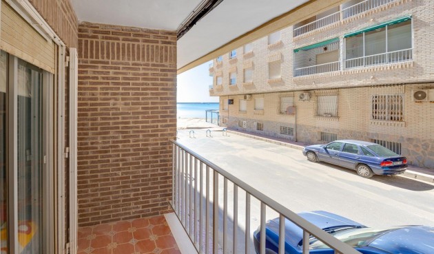 Återförsäljning - Apartment -
Torrevieja - Acequion