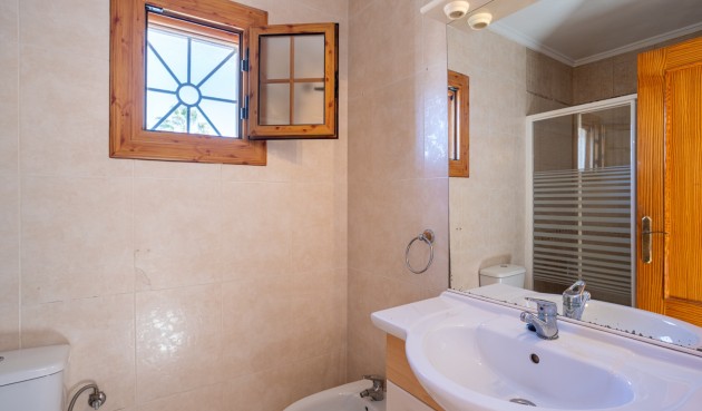 Brukt - Villa -
Benijofar - Costa Blanca