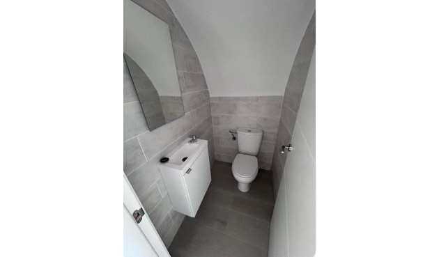 Reventa - Duplex -
Torrevieja - Torreblanca