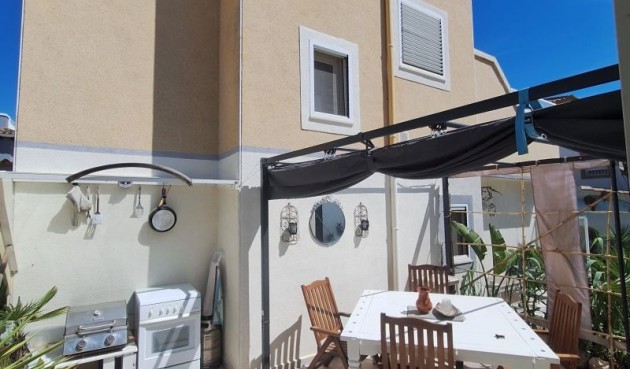 Brukt - Villa -
Orihuela Costa - Costa Blanca