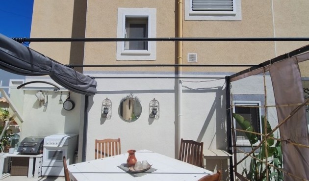 Brukt - Villa -
Orihuela Costa - Costa Blanca