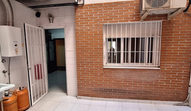 Resale - Apartment -
Murcia - San Benito-patiño