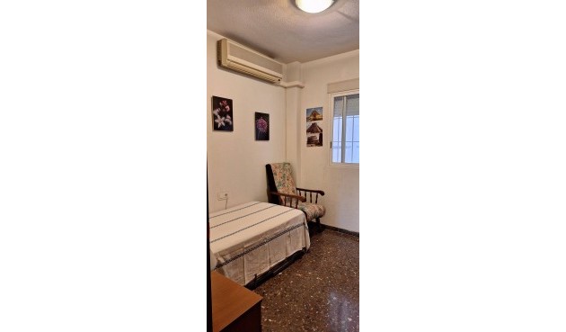 Resale - Apartment -
Murcia - San Benito-patiño