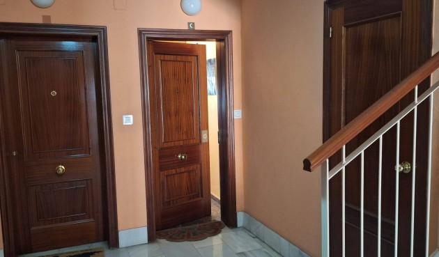 Resale - Apartment -
Murcia - San Benito-patiño