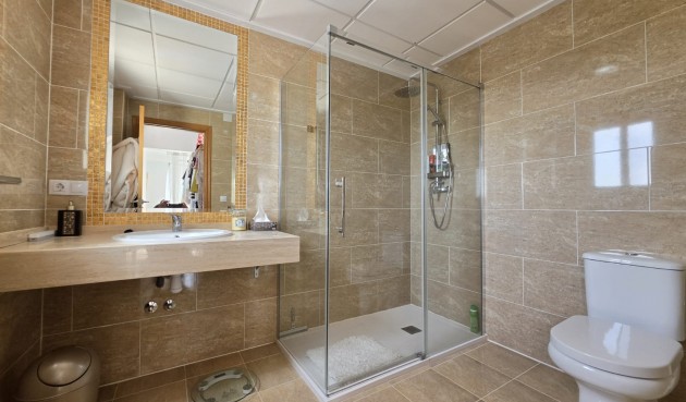 Resale - Villa -
Pinoso - Inland