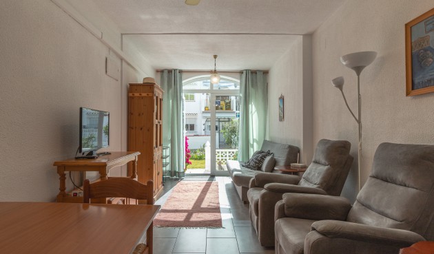 Resale - Bungalow -
Torrevieja - Costa Blanca