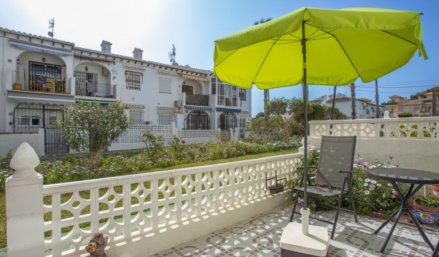 Resale - Bungalow -
Torrevieja - Costa Blanca