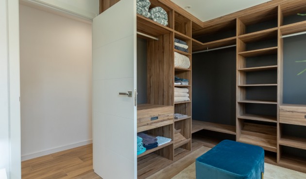 Resale - Villa -
Los Balcones - Costa Blanca