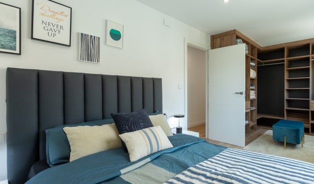 Resale - Villa -
Los Balcones - Costa Blanca