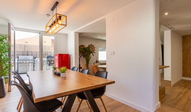 Resale - Villa -
Los Balcones - Costa Blanca