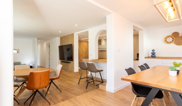 Resale - Villa -
Los Balcones - Costa Blanca