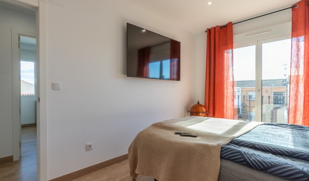 Resale - Villa -
Los Balcones - Costa Blanca