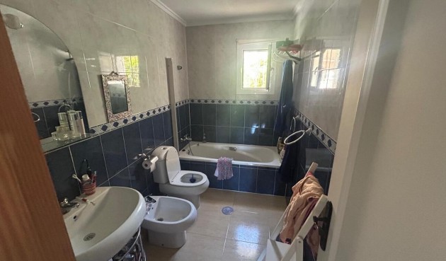 Resale - Villa -
Camposol - Sector D