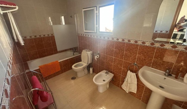 Resale - Villa -
Camposol - Sector D