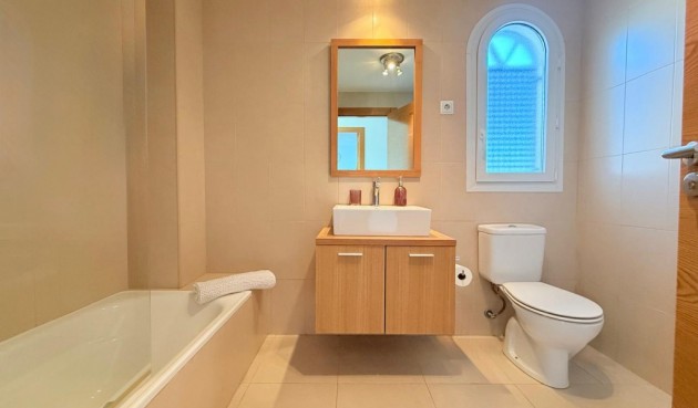 Resale - Apartment -
Hacienda Riquelme Golf Resort - Inland