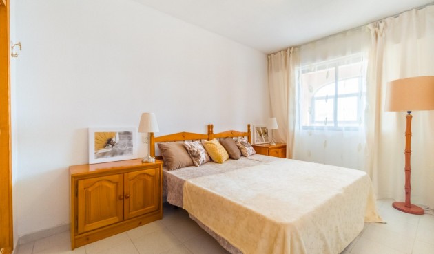Resale - Apartment -
Torrevieja - Centro