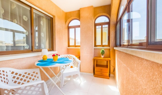 Resale - Apartment -
Torrevieja - Centro
