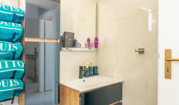 Resale - Villa -
Torrevieja - Los Balcones - Los Altos del Edén