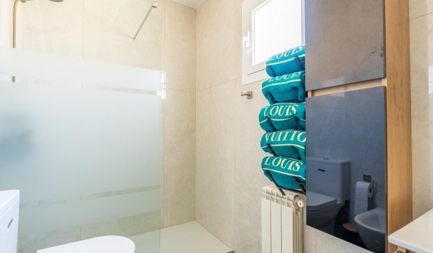 Resale - Villa -
Torrevieja - Los Balcones - Los Altos del Edén