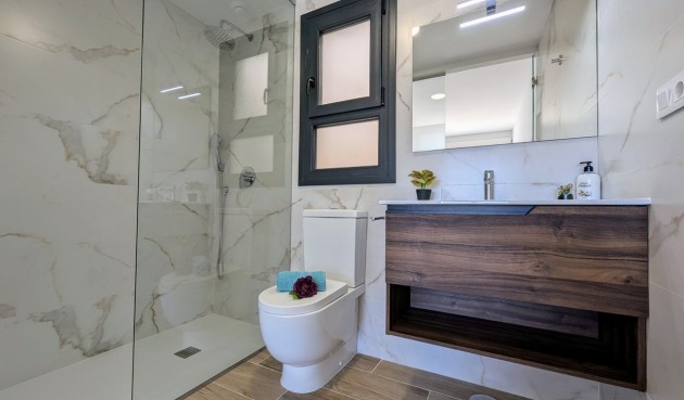 Resale - Penthouse -
Villamartin - Costa Blanca