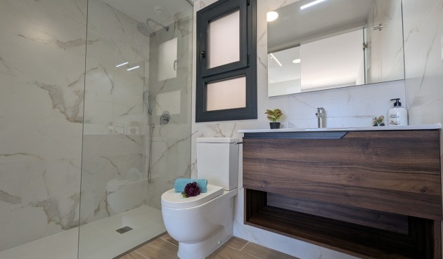 Resale - Penthouse -
Villamartin - Costa Blanca