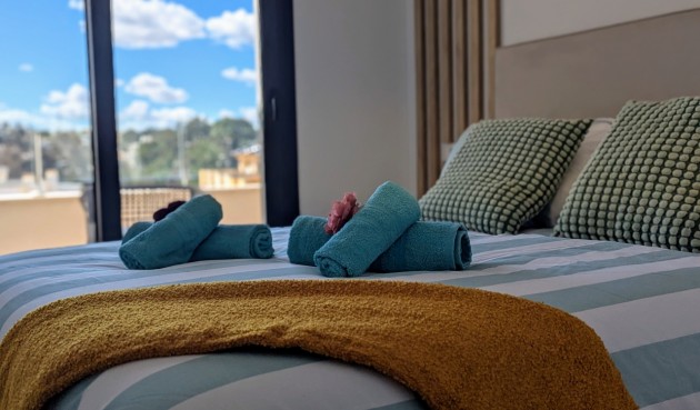 Resale - Penthouse -
Villamartin - Costa Blanca