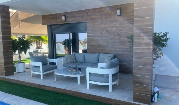 Resale - Villa -
Los Montesinos - Costa Blanca