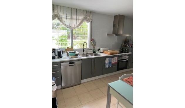 Resale - Villa -
Fortuna - Inland