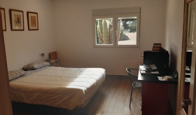 Resale - Villa -
San Miguel de Salinas - Inland