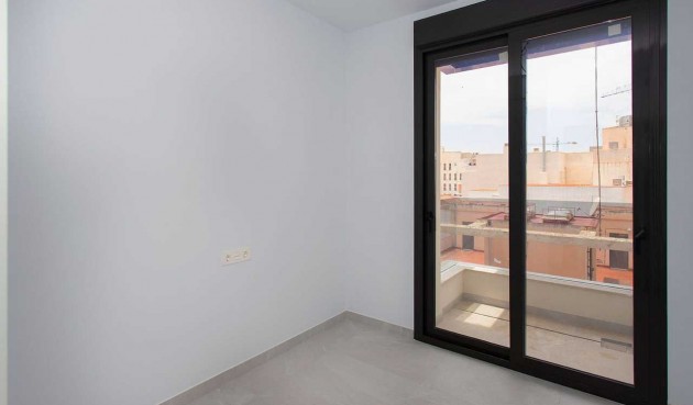 Resale - Apartment -
Torrevieja - Costa Blanca