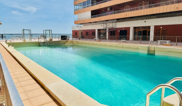 Resale - Apartment -
Torrevieja - Costa Blanca