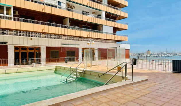 Resale - Apartment -
Torrevieja - Costa Blanca