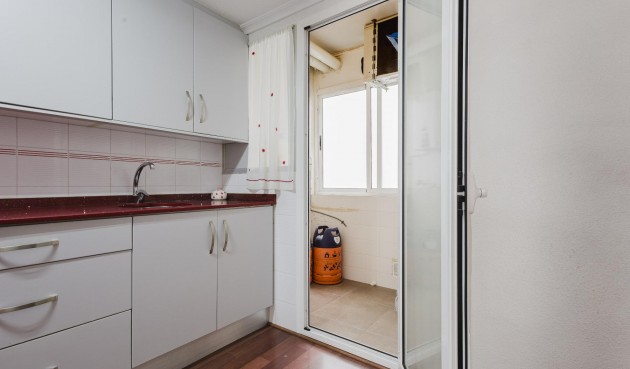 Resale - Apartment -
Torrevieja - Costa Blanca