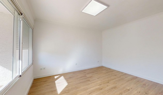 Resale - Bungalow -
Orihuela Costa - Costa Blanca