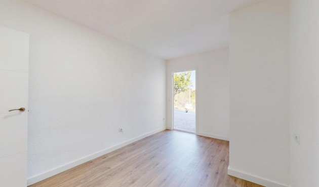 Resale - Bungalow -
Orihuela Costa - Costa Blanca