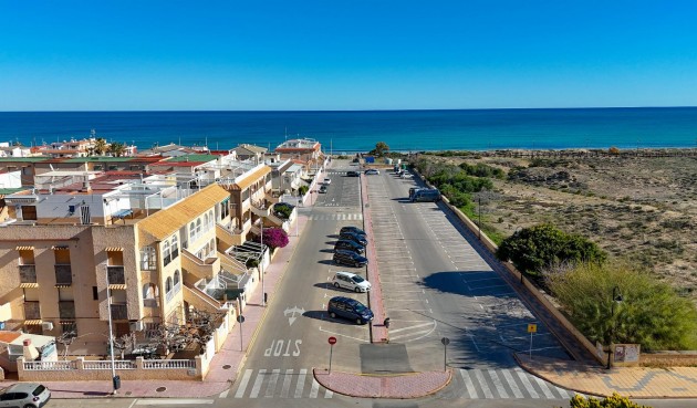 Resale - Bungalow -
Torrevieja - Costa Blanca
