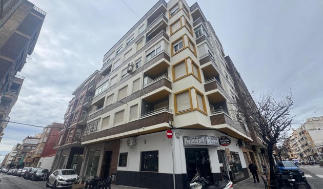 Resale - Apartment -
Torrevieja - Costa Blanca