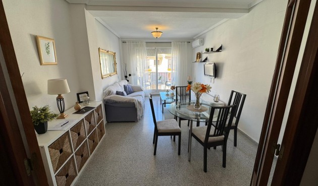 Resale - Apartment -
San Miguel de Salinas - Inland