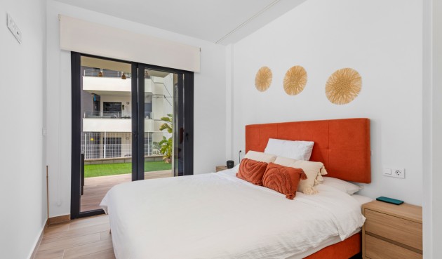 Resale - Apartment -
Villamartin - Costa Blanca